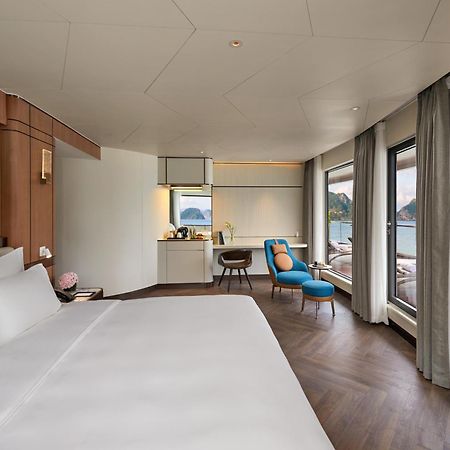 Grand Pioneers Halong Bay Cruise 1 Hotel Ха Лонг Екстериор снимка