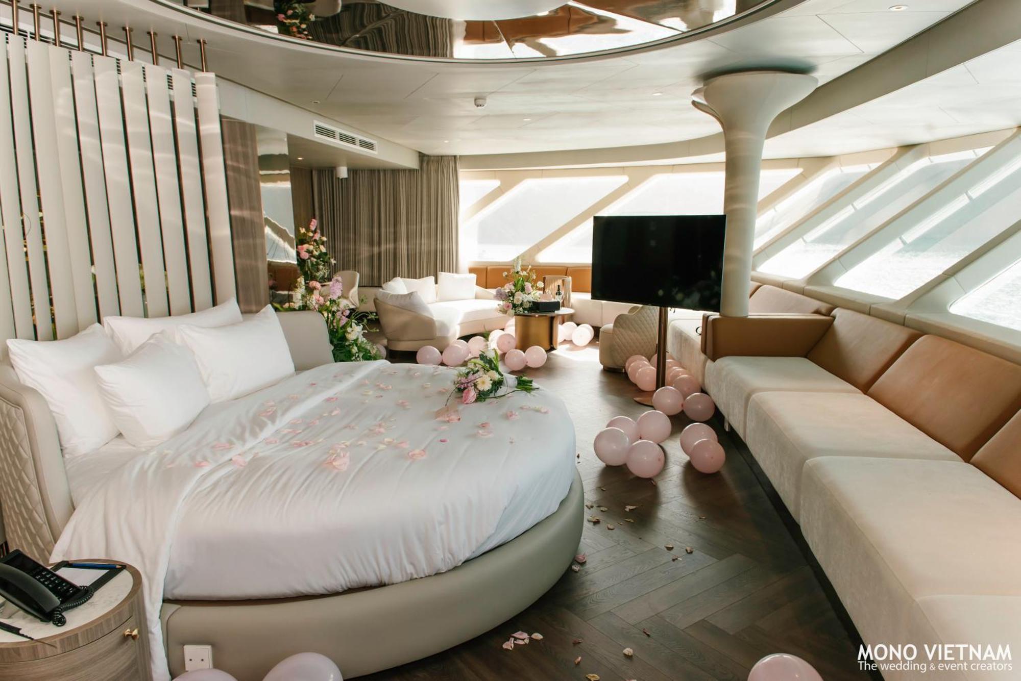 Grand Pioneers Halong Bay Cruise 1 Hotel Ха Лонг Екстериор снимка