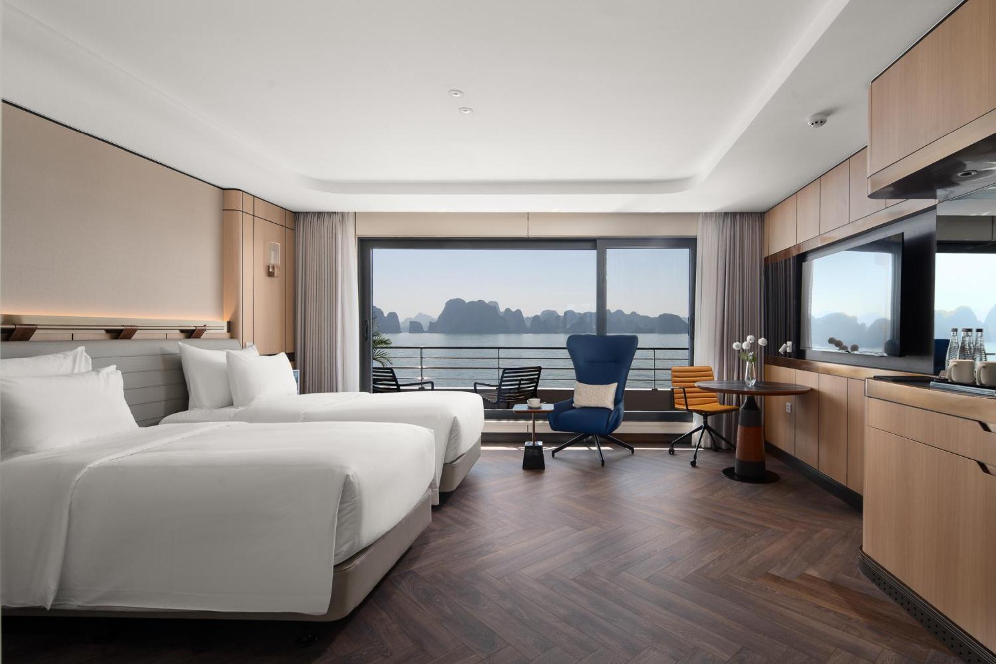 Grand Pioneers Halong Bay Cruise 1 Hotel Ха Лонг Екстериор снимка