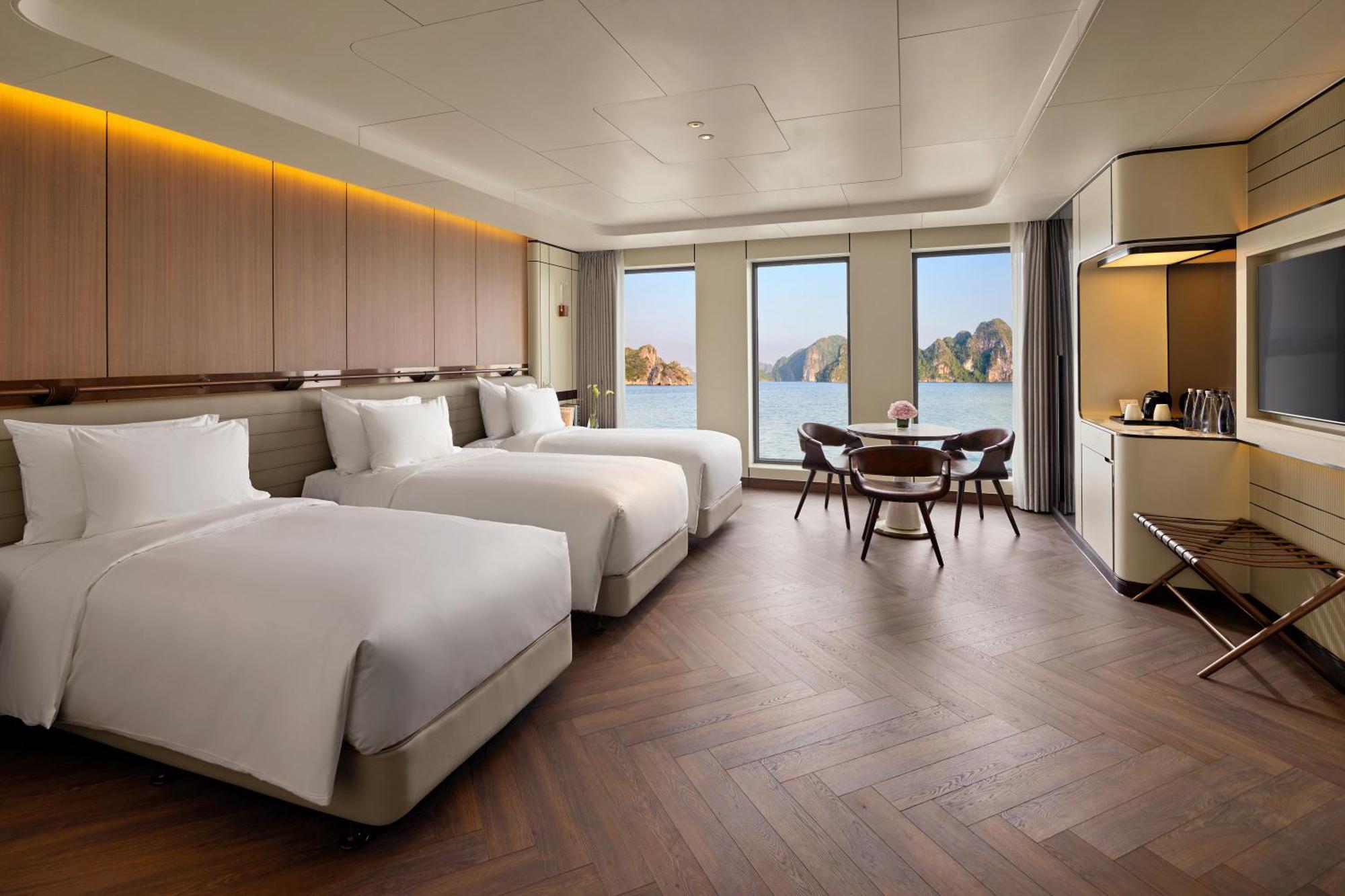 Grand Pioneers Halong Bay Cruise 1 Hotel Ха Лонг Екстериор снимка